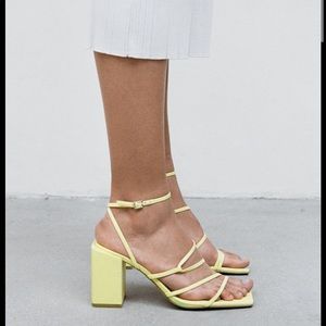 ZARA Yellow Block heel